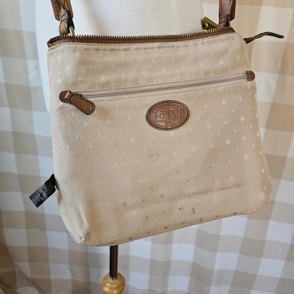 Fossil brand crossbody